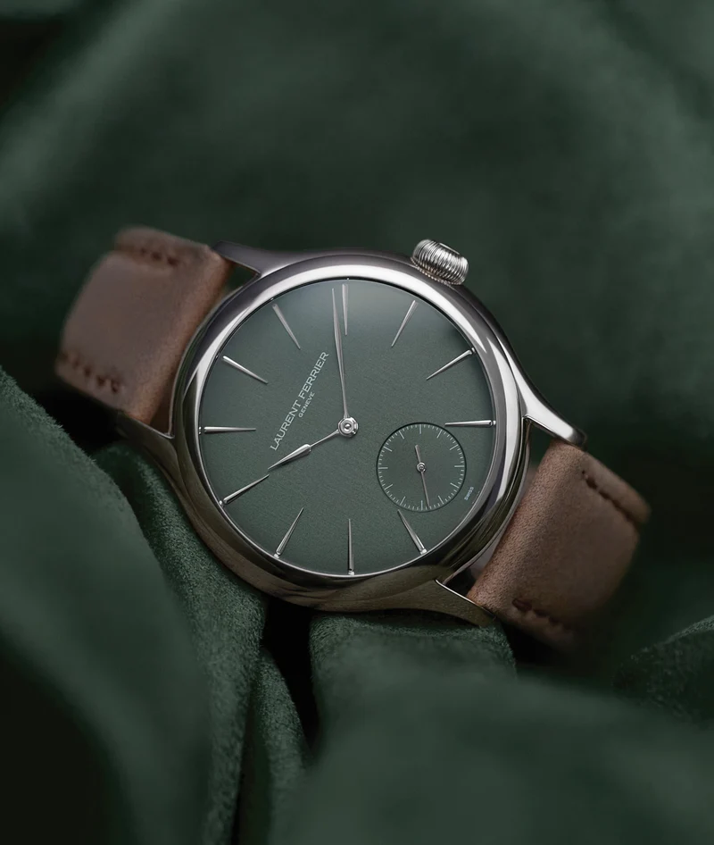 Laurent Ferrier Classic Micro-Rotor Evergreen — sfeerbeeld