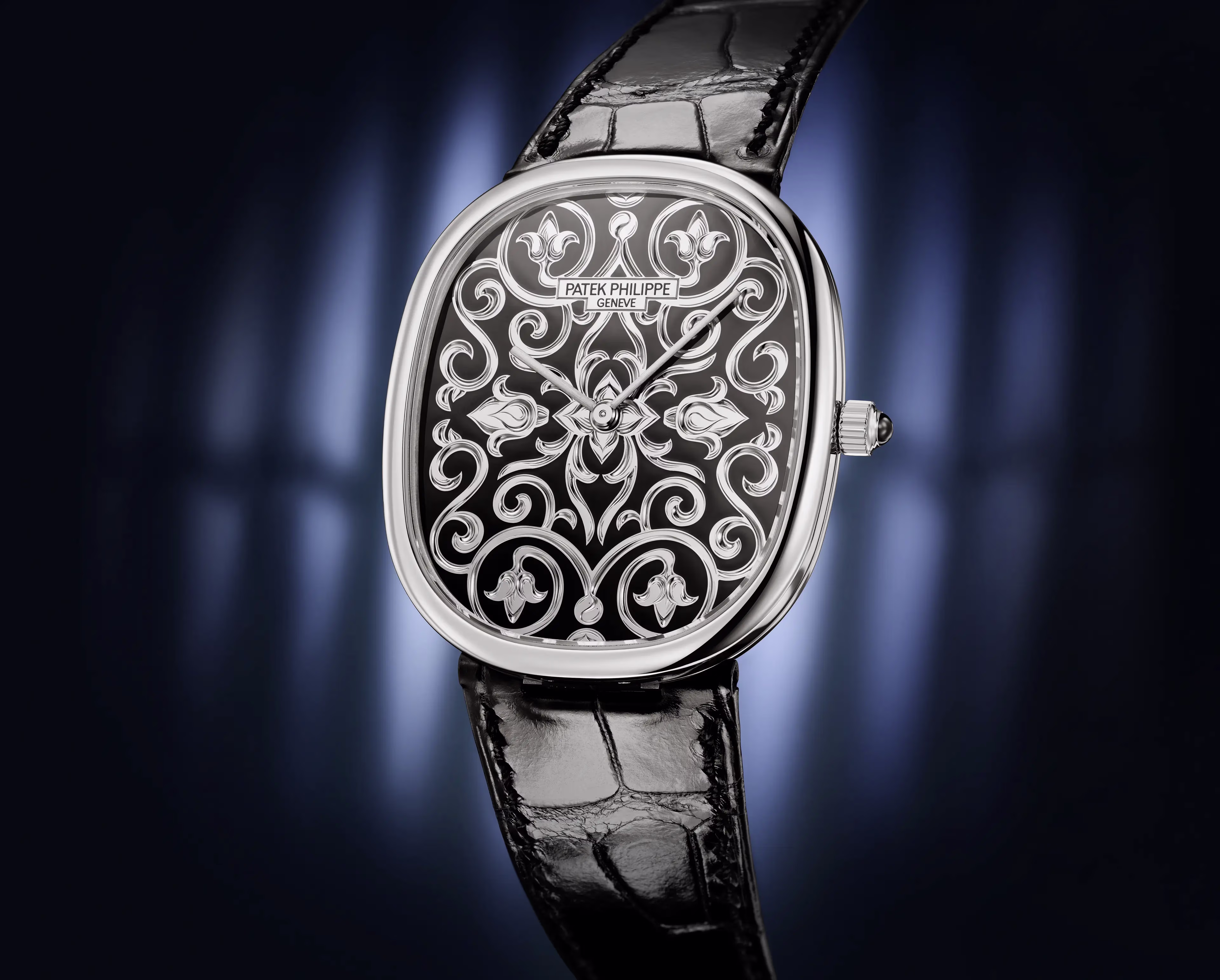 Patek Philippe Golden Ellipse. Rare Handcrafts — sfeerbeeld